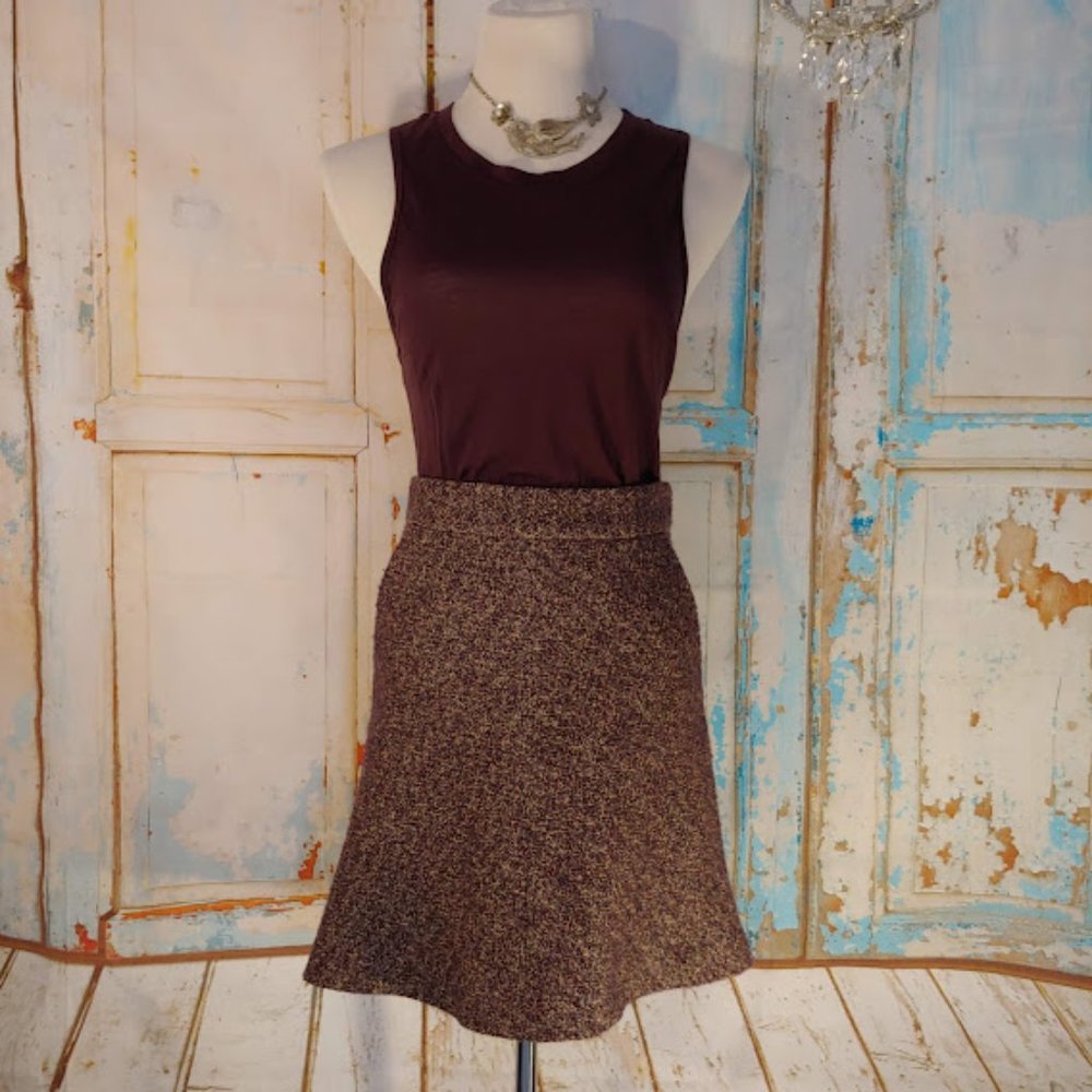 Theory wool texture lined pocket zipper skirt/ size 2 /maroon multi color